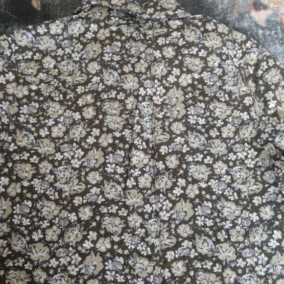 NWT Size 8 Brown Floral Button Down Shirt - Picture 5 of 7